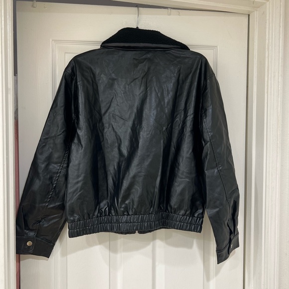 NEW faux Leather sherpa collar bomber Jacket - Picture 3 of 6